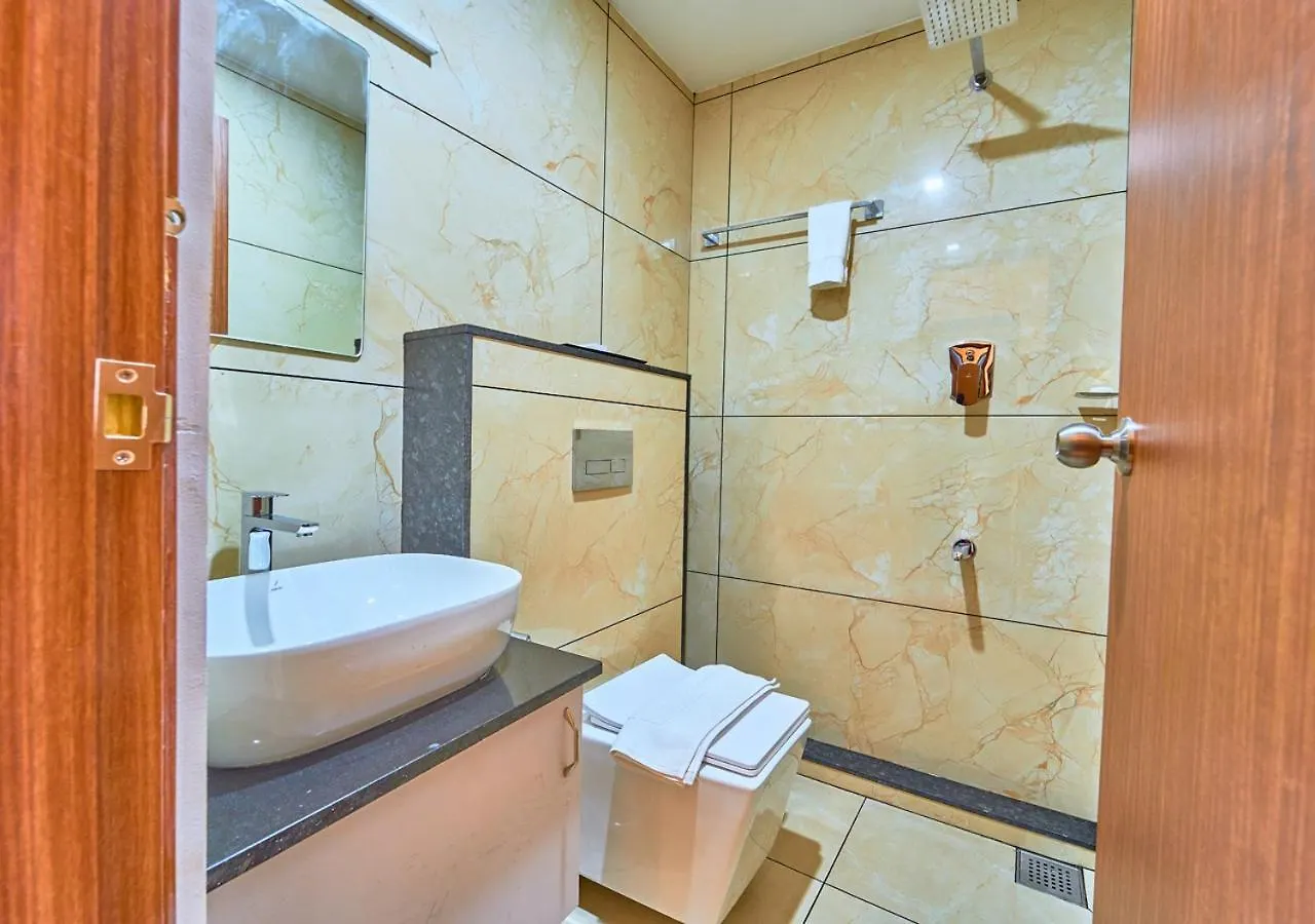 Areva Inn Plantation Resort Munnar With Pool By Voye Homes 0*,